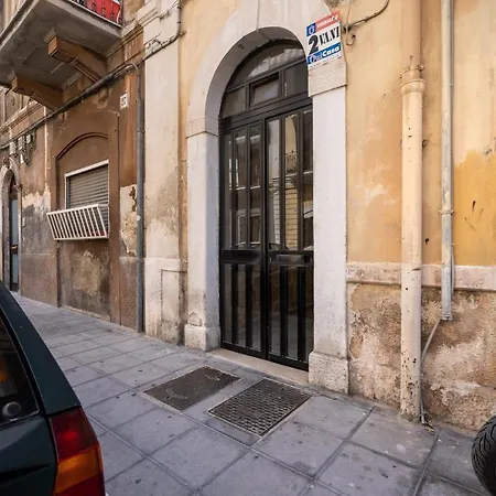 Guesthost - La Bombetta Cheerful *